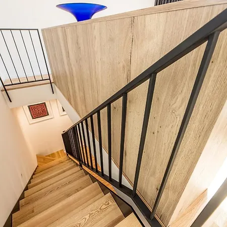 Giruliu Kotedzas Holiday home